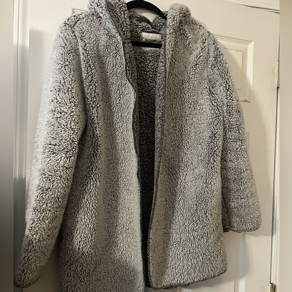 M/L SIZE.  ViCTORIA'S SECRET PINK Gray Teddy Hooded Jacket Open Front